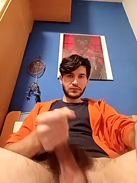 Snapshot of Esti02 chatting on 11.20.25 Esti02 online show from 11.20.25