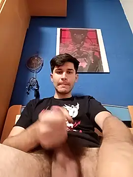 Snapshot of Esti02 chatting on 11.24.25 Esti02 online show from 11.24.25