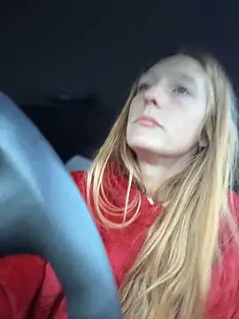 Snapshot of GoldenFlameGoddess chatting on 11.29.25 GoldenFlameGoddess online show from 11.29.25