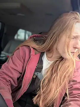 Snapshot of GoldenFlameGoddess chatting on 02.25.26 GoldenFlameGoddess online show from 02.25.26