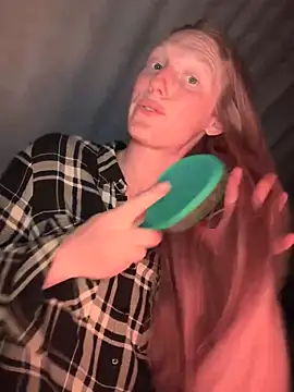 GoldenFlameGoddess online show from 03.20.26