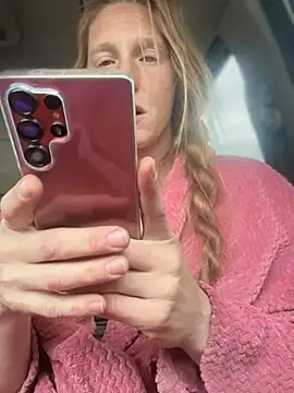 GoldenFlameGoddess online show from 03.30.26