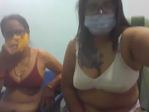 Snapshot of gyanvi1 chatting on 01.31.25 gyanvi1 online show from 01.31.25