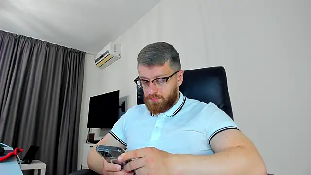 Findom guy online show from 04.07.26