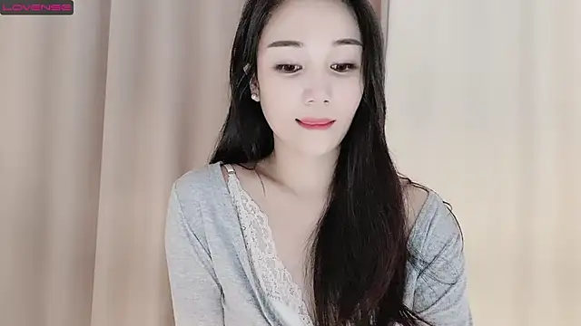 Snapshot of MIa59 chatting on 12.21.24 MIa59 online show from 12.21.24