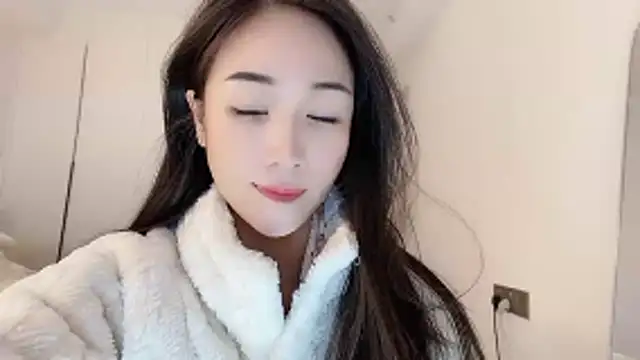 Snapshot of MIa59 chatting on 01.13.26 MIa59 online show from 01.13.26