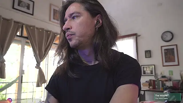 Snapshot of Antinoo_Gnothi chatting on 01.28.25 Antinoo Gnothi online show from 01.28.25