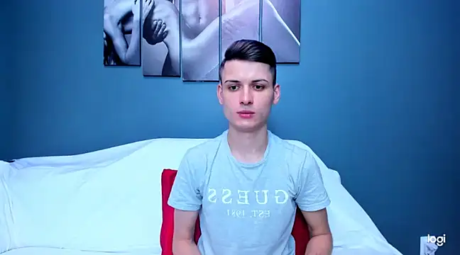 Snapshot of andboyfor6 chatting on 12.21.24 andboyfor6 online show from 12.21.24