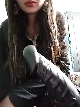 Snapshot of Noor_Darliing chatting on 01.11.25 Noor Darliing online show from 01.11.25