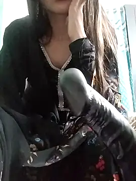 Snapshot of Noor_Darliing chatting on 01.11.25 Noor Darliing online show from 01.11.25