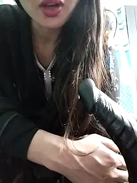 Snapshot of Noor_Darliing chatting on 02.27.25 Noor Darliing online show from 02.27.25