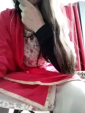 Snapshot of Noor_Darliing chatting on 03.14.25 Noor Darliing online show from 03.14.25