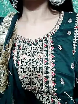 Snapshot of Noor_Darliing chatting on 03.19.25 Noor Darliing online show from 03.19.25