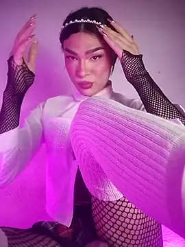 Victor-and-shelly online show from 04.12.26