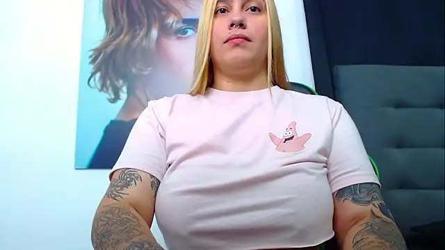 Snapshot of hanna_rabbit_ chatting on 12.04.24 hanna rabbit  online show from 12.04.24