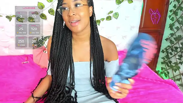 Andrea Williams24 online show from 01.28.25