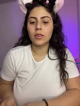 TuWaifuVirtual1 online show from 03.13.25