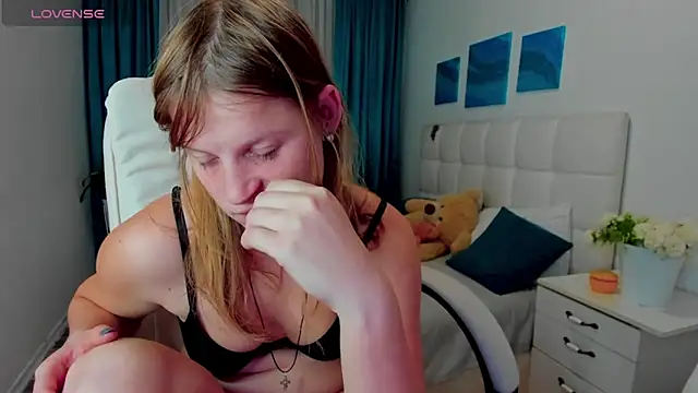 Kathlyn  Heath online show from 01.23.25