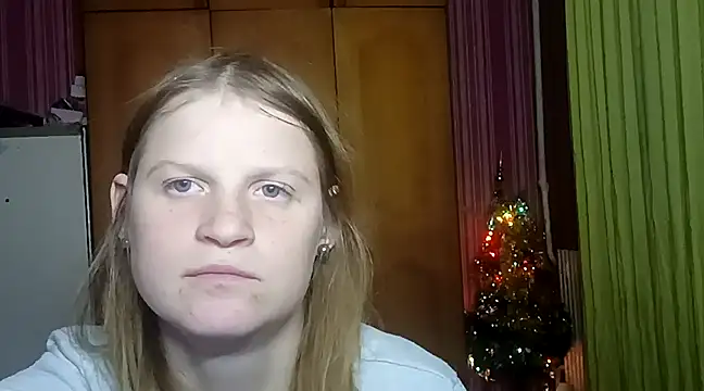 Kathlyn  Heath online show from 02.17.25