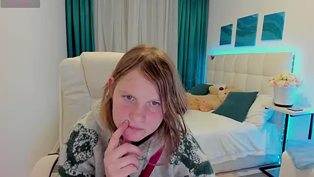 Kathlyn  Heath online show from 03.20.25