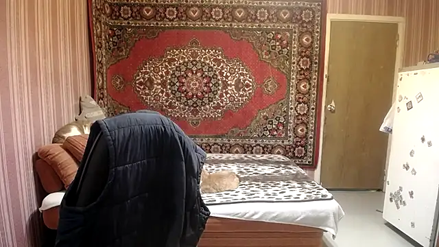 Kathlyn  Heath online show from 10.24.25