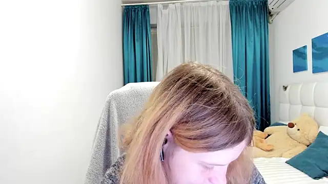 Kathlyn  Heath online show from 11.29.25