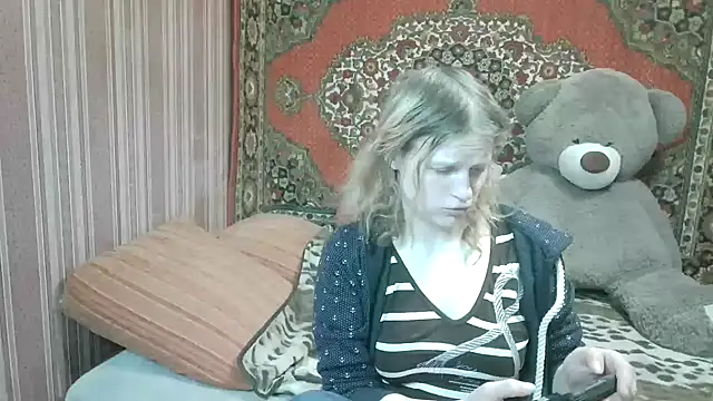 Kathlyn  Heath online show from 12.22.25