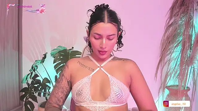 Anngel 1 online show from 09.18.25