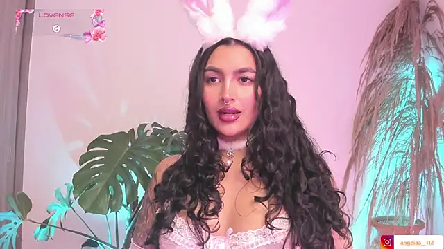 Anngel 1 online show from 10.31.25