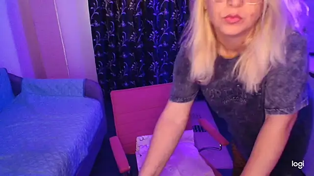 freyyamore1 online show from 07.08.26