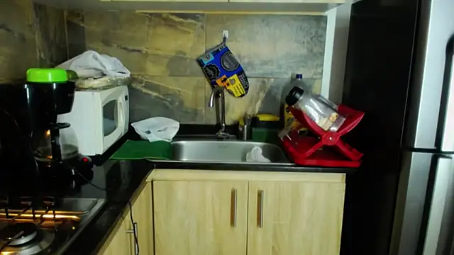 michacosio online show from 10.24.25