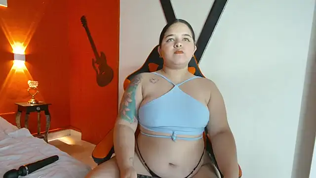 AngelitaWild  online show from 11.24.25