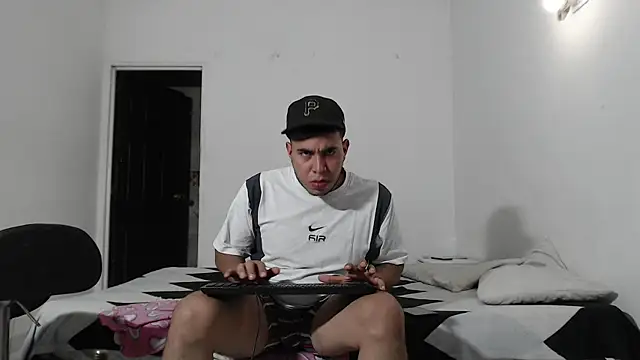 Sofiafuck20 online show from 03.15.25