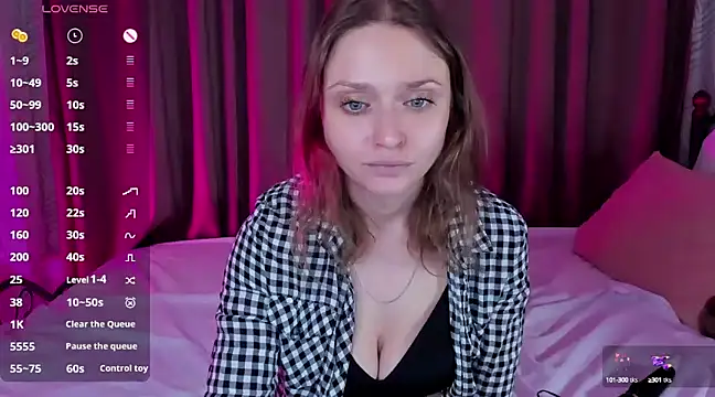 Snapshot of Linda_Bryant chatting on 12.07.24 Linda Bryant online show from 12.07.24