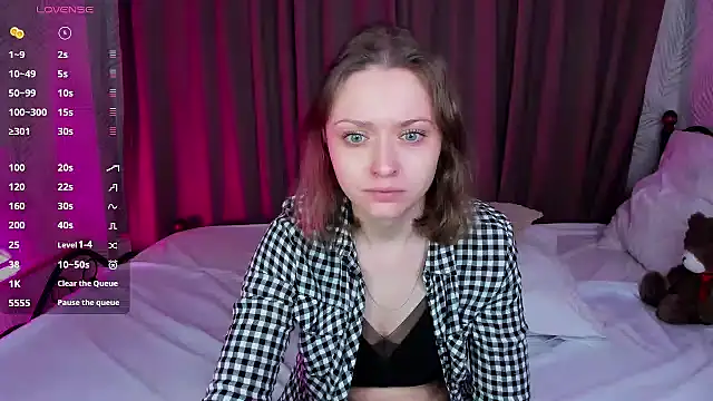 Snapshot of Linda_Bryant chatting on 02.14.25 Linda Bryant online show from 02.14.25