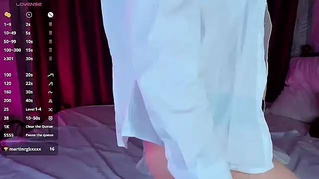 Snapshot of Linda_Bryant chatting on 02.22.25 Linda Bryant online show from 02.22.25