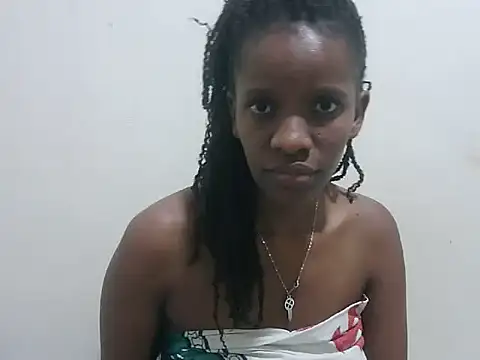 prettybeee online show from 11.29.25