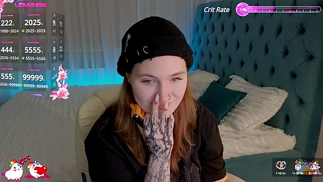  Chlo  e online show from 02.03.25