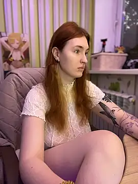  Chlo  e online show from 11.20.25