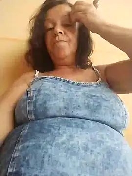 Snapshot of mariy522 chatting on 01.24.25 mariy522 online show from 01.24.25