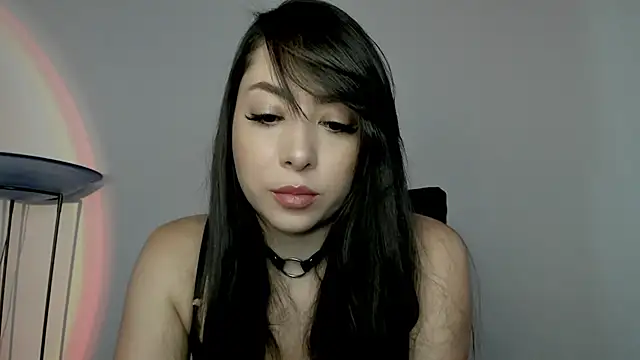 Mila  Paramo online show from 03.13.25