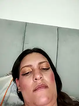 Snapshot of Mia_Hampton chatting on 03.07.25 Mia Hampton online show from 03.07.25