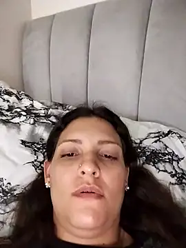 Snapshot of Mia_Hampton chatting on 03.19.25 Mia Hampton online show from 03.19.25