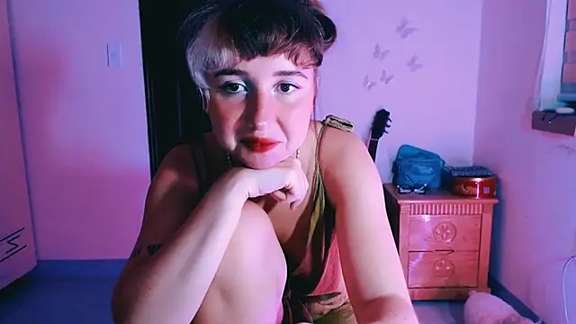 Cosmo Riri online show from 03.20.26