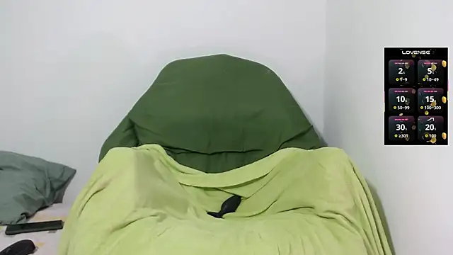 Dany milk online show from 10.14.25