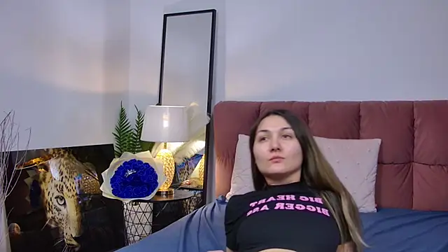 Snapshot of NicolLopeze chatting on 03.07.25 NicolLopeze online show from 03.07.25