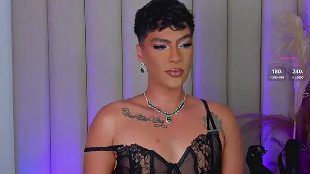 Snapshot of sam_phillipss chatting on 11.07.25 sam phillipss online show from 11.07.25