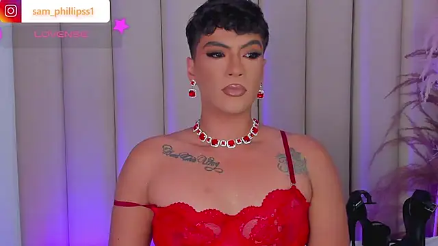 Snapshot of sam_phillipss chatting on 12.01.25 sam phillipss online show from 12.01.25