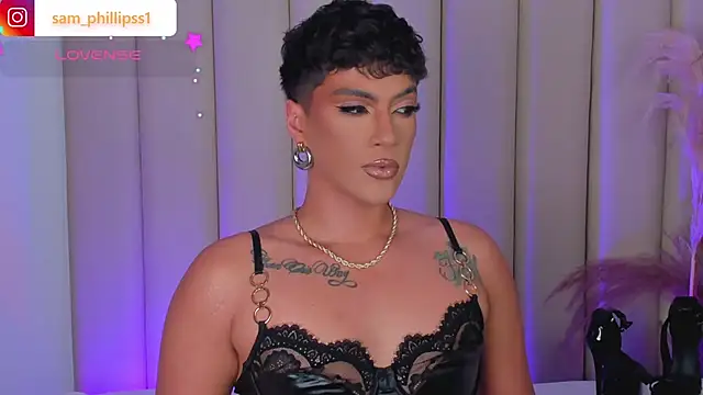 Snapshot of sam_phillipss chatting on 12.15.25 sam phillipss online show from 12.15.25