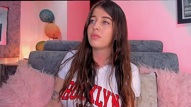 zoe kittylove online show from 01.18.26